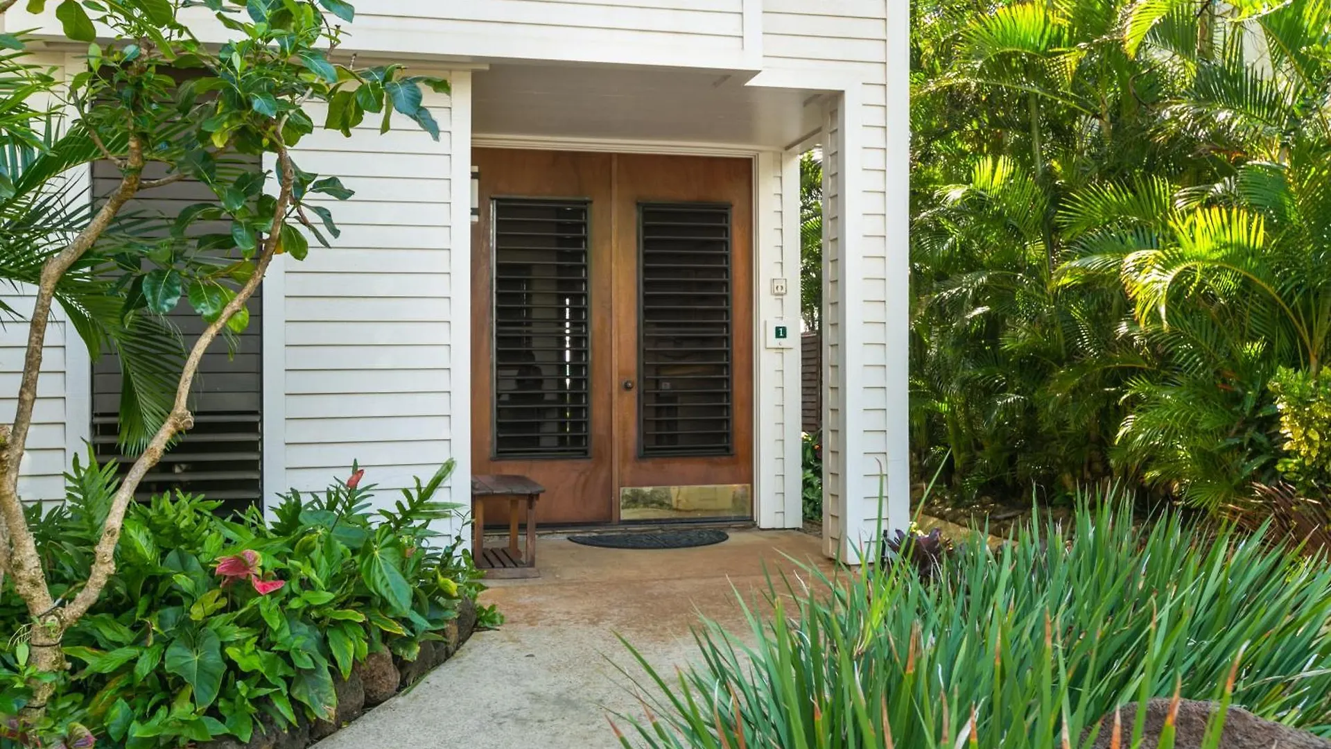 Oceanfront Corner Villa W Air Conditioning - Alekona Kauai Koloa 0*,  United States