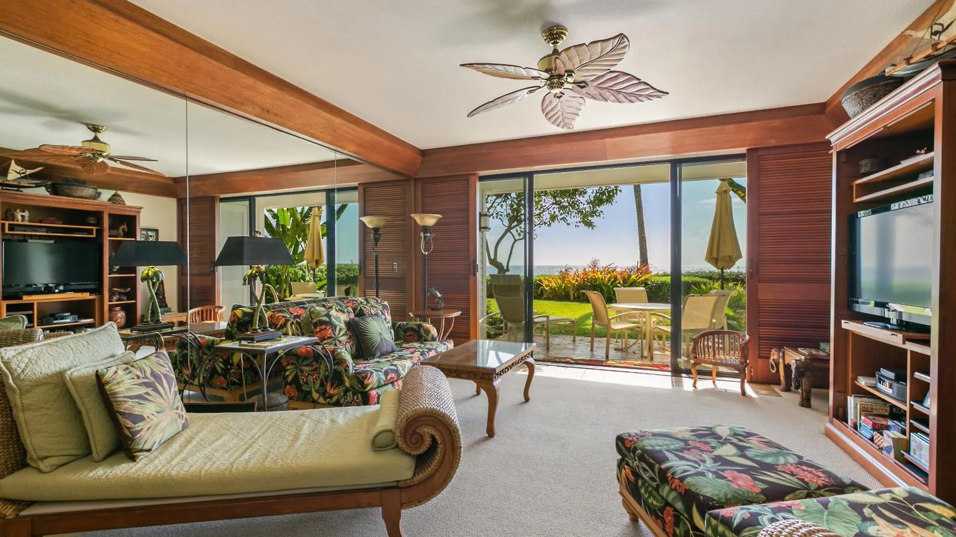 Holiday home Oceanfront Corner Villa W Air Conditioning - Alekona Kauai Koloa